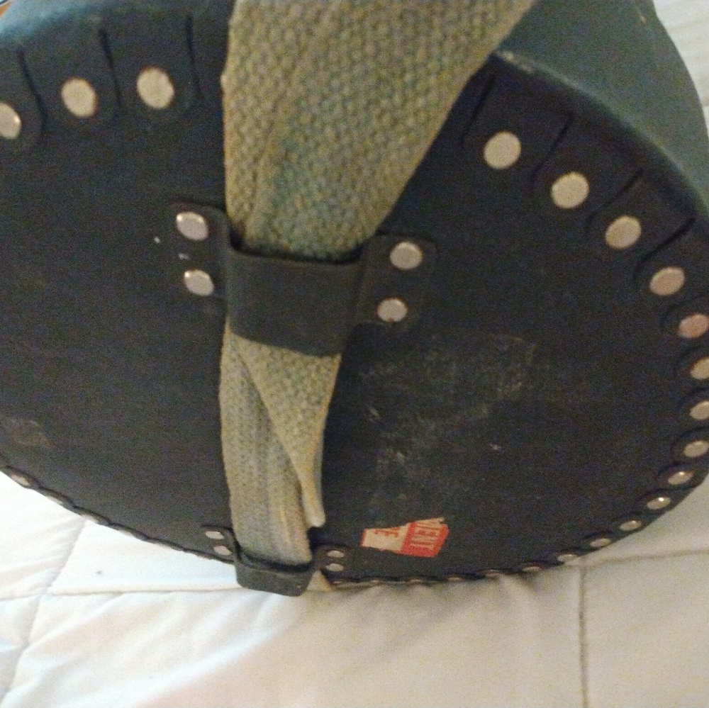 Antique/Vintage Drum case or storage container Shipping Extra Inc In Price